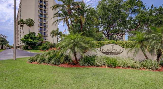 Photo of 690 Island Way #812, Clearwater Beach, FL 33767