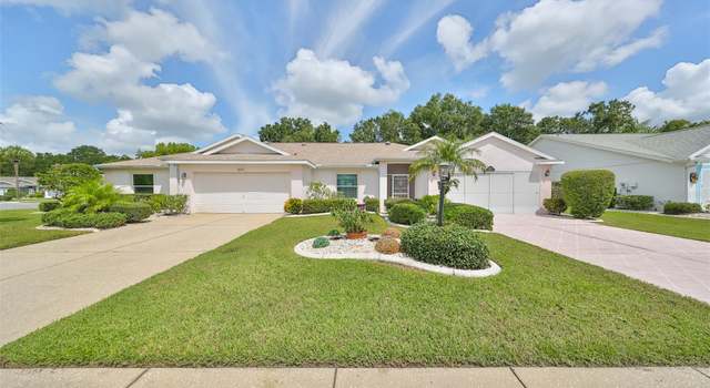 Photo of 2021 Gardenia Landings Ln, Sun City Center, FL 33573