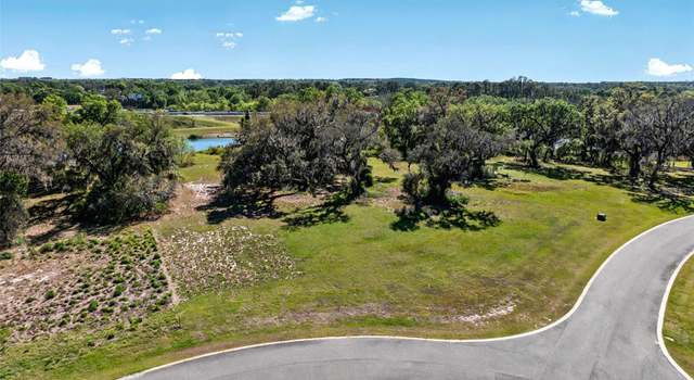 Photo of 470 Long And Winding Rd, Groveland, FL 34737