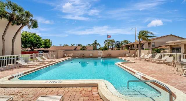 Photo of 2763 Woodgate Ln #211, Sarasota, FL 34231