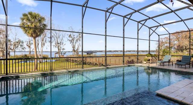 Photo of 30303 Island Club Dr, Tavares, FL 32778