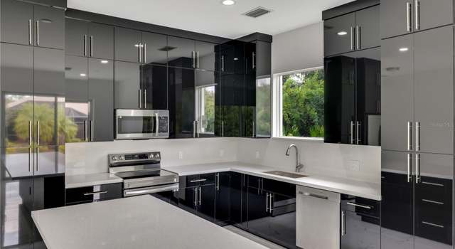 Photo of 118 Green Pine Park, Rotonda West, FL 33947