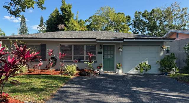Photo of 1026 8th Ave NW, Largo, FL 33770
