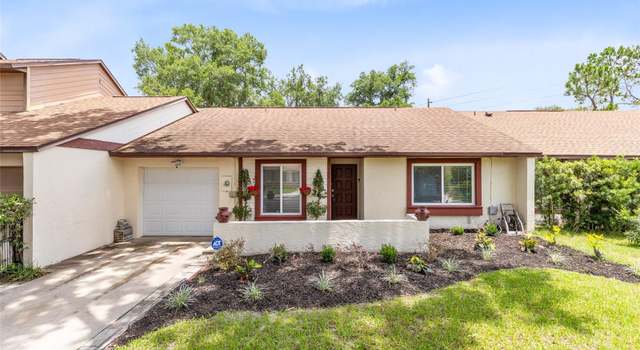 Photo of 102 Sand Pine Cir, Sanford, FL 32773