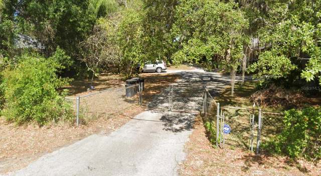 Photo of 9885 Lakeview Dr, New Port Richey, FL 34654