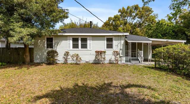 Photo of 1010 NE 7th Pl, Gainesville, FL 32601