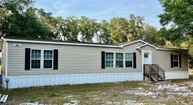 Photo of 17095 SE 158th Ave, Weirsdale, FL 32195