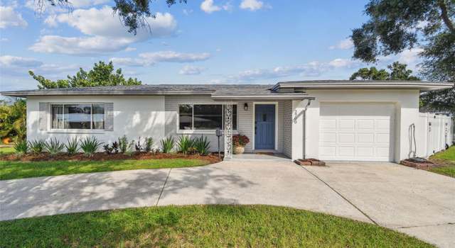 Photo of 2700 52nd Way N, Saint Petersburg, FL 33710