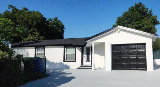 Photo of 10101 Moores Mill Ct, Tampa, FL 33615