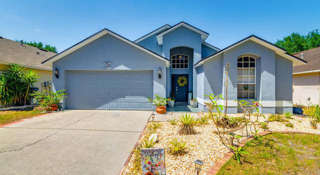 Photo of 7132 Colony Pointe Dr, Riverview, FL 33578