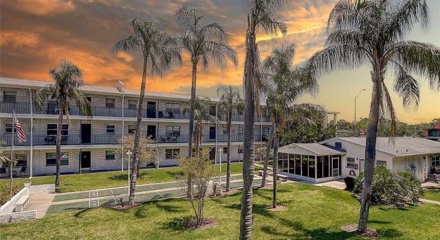 Photo of 4050 4th St N #205, St Petersburg, FL 33703