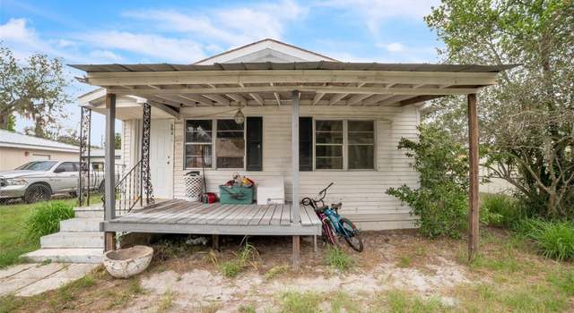 Photo of 303 Clayton Rd, Auburndale, FL 33823
