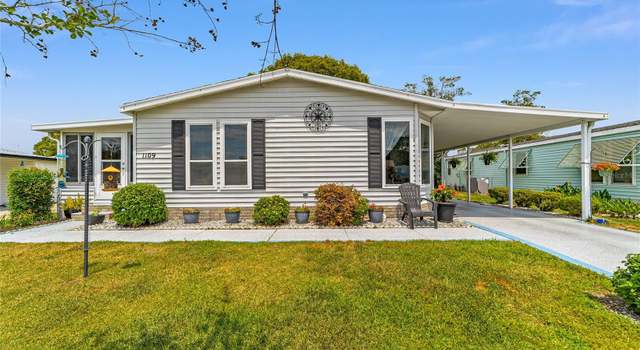 Photo of 1109 Paradise Dr, The Villages, FL 32159