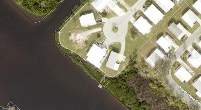 Photo of 735 Blackburn Blvd, North Port, FL 34287