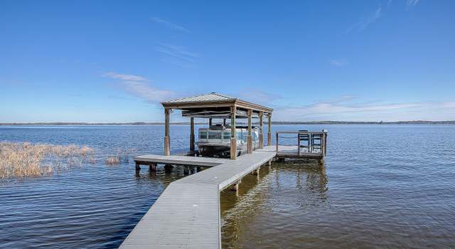 Photo of 908 N Lakeshore Blvd, Howey In The Hills, FL 34737