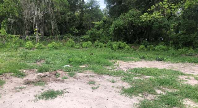 Photo of 718 S Stone St, Deland, FL 32720