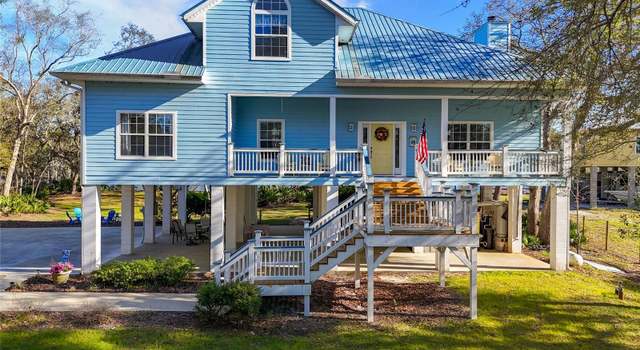 Photo of 8299 Riverview Rd, Fanning Springs, FL 32693