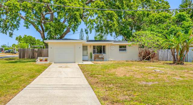 Photo of 10599 111th Ave N, Largo, FL 33773