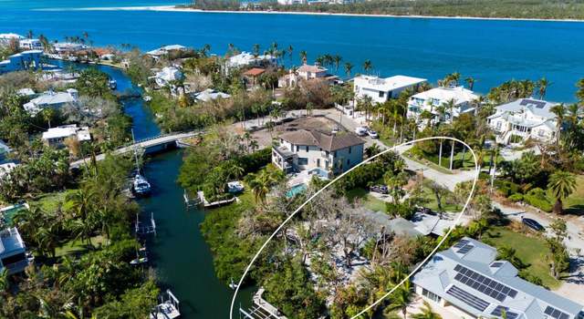 Photo of 3441 Gulfmead Dr, Sarasota, FL 34242
