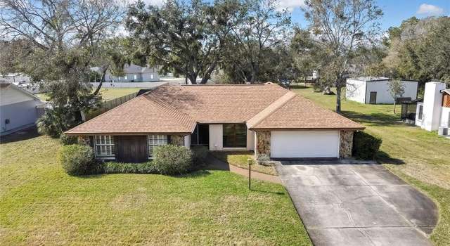 Photo of 17306 Lynndan Dr, Lutz, FL 33548