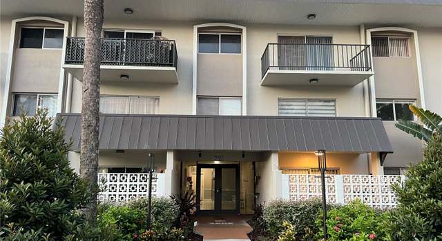 Photo of 4606 W Gray St #205, Tampa, FL 33609