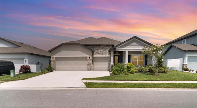 Photo of 2108 Citrus Breeze Dr, Bradenton, FL 34208