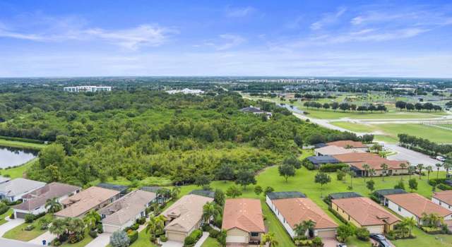 Photo of 5115 Tobermory Way, Bradenton, FL 34211