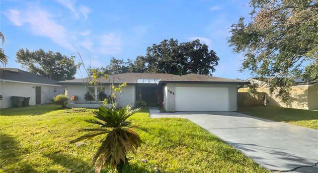 Photo of 706 Tournament Ln, Kissimmee, FL 34759