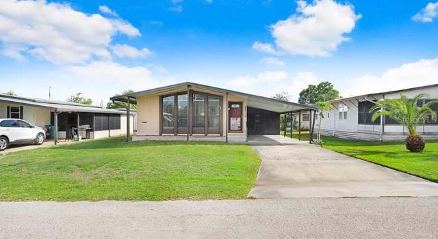 Photo of 38710 Granger Ln, Zephyrhills, FL 33542