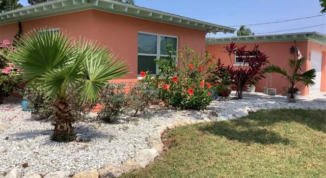 Photo of 406 Driftwood Dr E, Palm Harbor, FL 34683