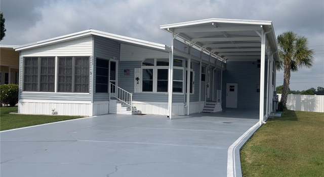 Photo of 4973 Shore Line Dr, Polk City, FL 33868