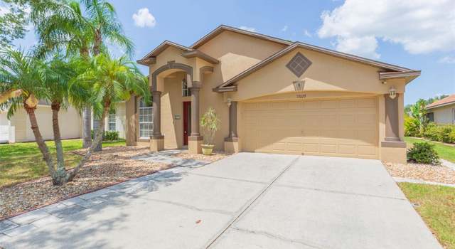 Photo of 13023 Waterbourne Dr, Gibsonton, FL 33534