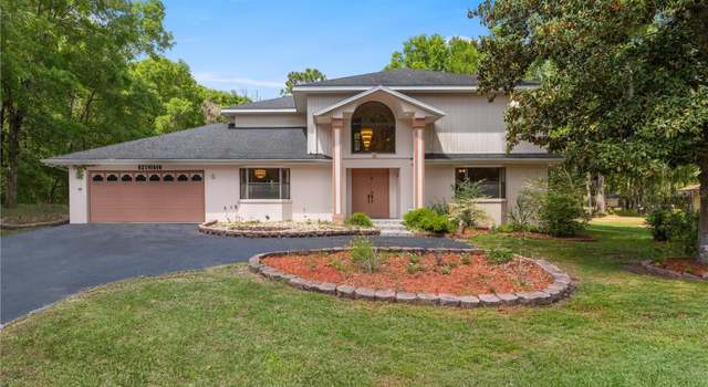 Photo of 8210 N Golfview Dr, Citrus Springs, FL 34434