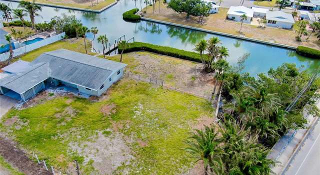 Photo of 104 Pops Ln, Nokomis, FL 34275