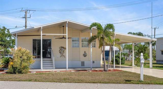 Photo of 558 Fleetwood St, North Port, FL 34287