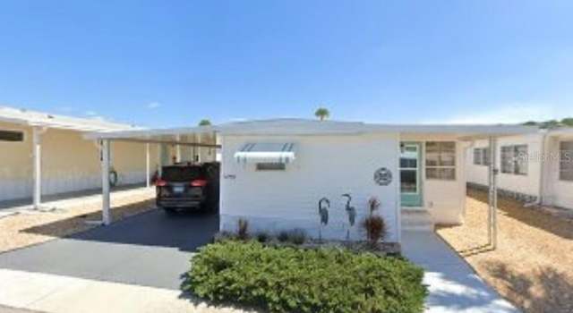 Photo of 5701 Hyacinth Rd, Venice, FL 34293