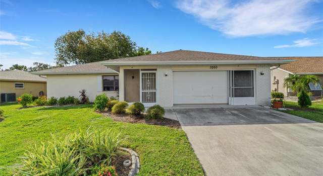 Photo of 3260 Meadow Run Dr, Venice, FL 34293