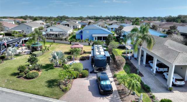 Photo of 411 Cruisers Dr, Polk City, FL 33868