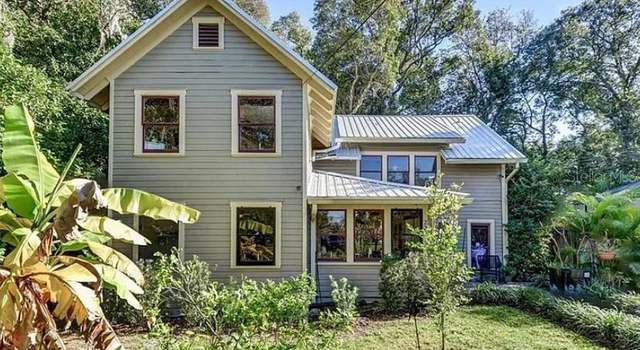 Photo of 225 N Clara Ave, Deland, FL 32720