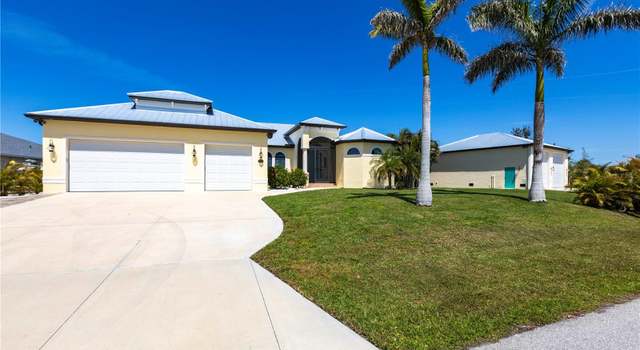 Photo of 3215 Peace River Dr, Punta Gorda, FL 33983