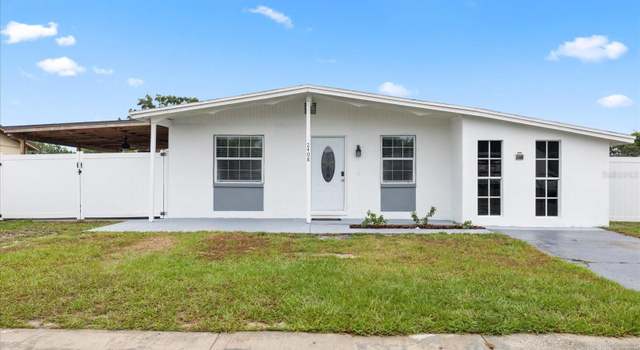 Photo of 2408 Wishing Well Way, Tampa, FL 33619