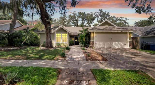 Photo of 2404 Kenwick Dr, Valrico, FL 33596