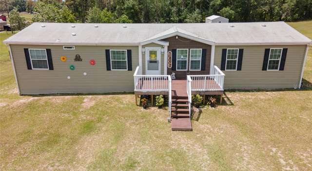 Photo of 39404 Bohan Ln, Zephyrhills, FL 33540