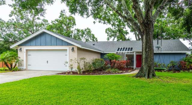 Photo of 14902 Foxhound Pl, Tampa, FL 33624