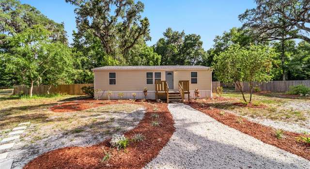 Photo of 4181 NE 140th Pl, Anthony, FL 32617