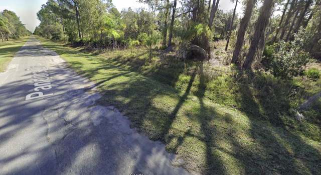 Photo of 823 Pandora Dr, Indian Lake Estates, FL 33855