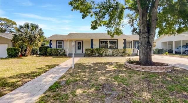 Photo of 1115 31st St W, Bradenton, FL 34205