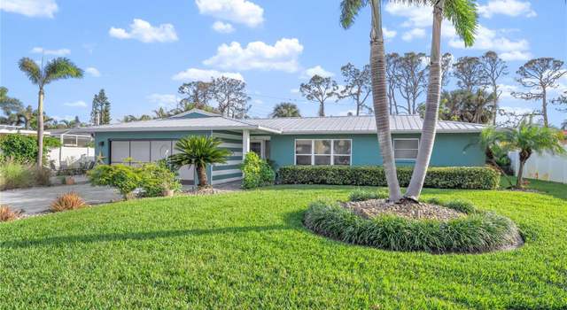 Photo of 405 Sunset Dr, Venice, FL 34285