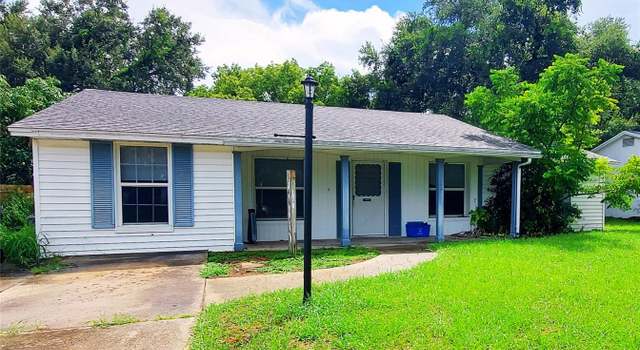 Photo of 1819 Cordova Cir W, Lakeland, FL 33801