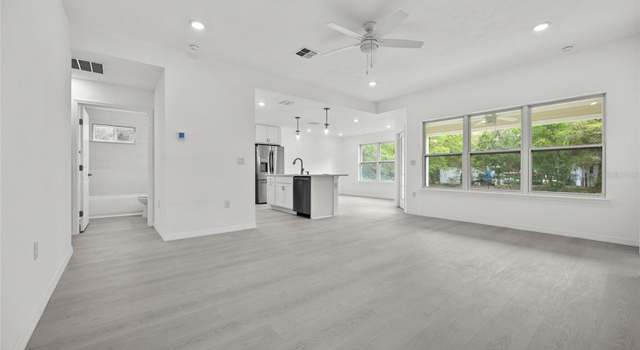 Photo of 103 Magnolia St, Hawthorne, FL 32640